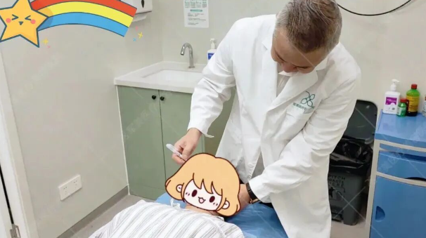 王世虎面部脂肪填充